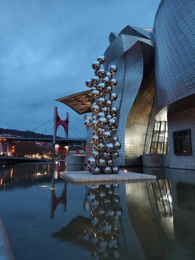 Aimendi Host Bilbao District Center II Apartment 0*,